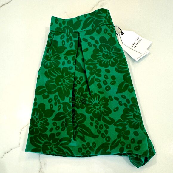 NWT English Factory High Rise Emerald Green Shorts - Women's Large - Picture 2 of 8